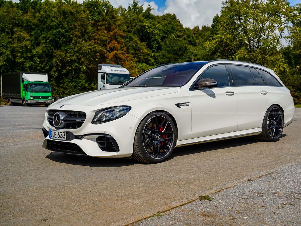 Mercedes Benz E63 S AMG 4MATIC+ T-Modell mit Brabus B700 Chip (2018)