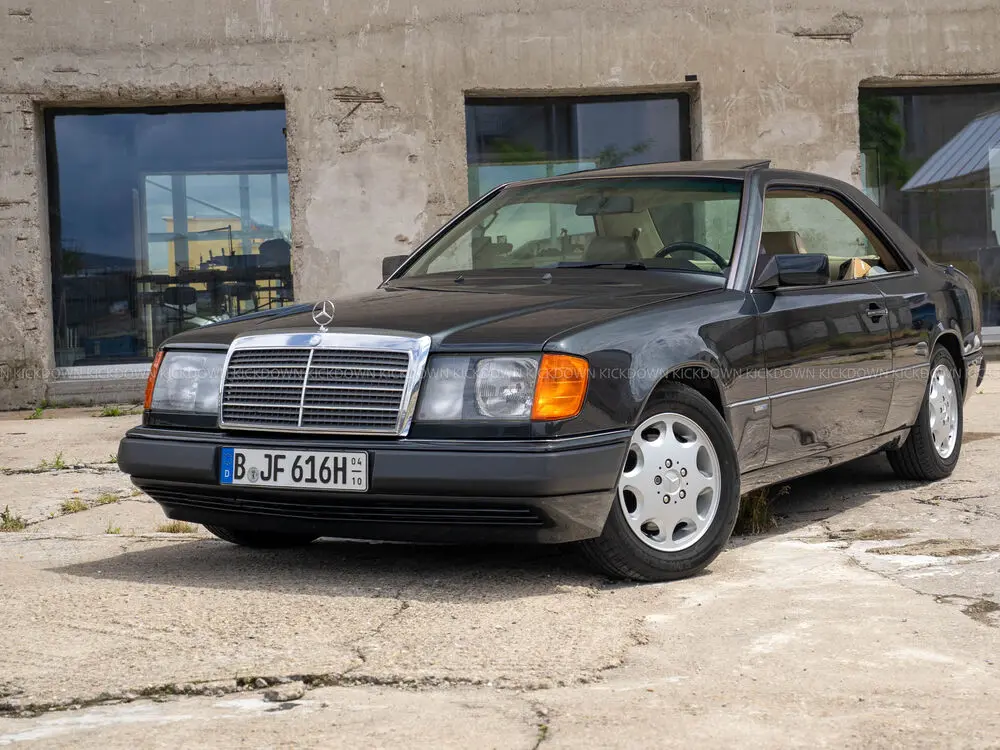Mercedes Benz 300 CE 24V C124 (1991)