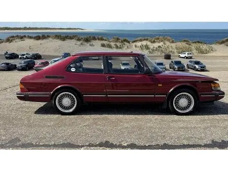 1993 — SAAB 900 — 190,868 km