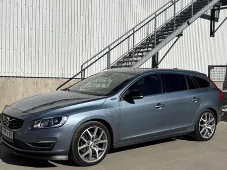2018 — VOLVO V60 — 114,000 km