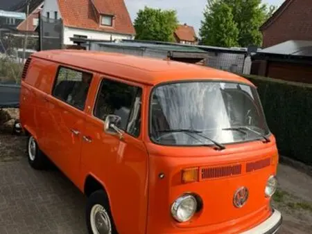 1979 — VOLKSWAGEN COMBI — 61,000 km