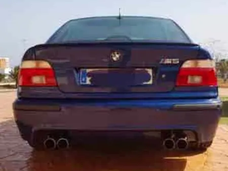 2001 — Bmw 5 series M5 — 190,000 km