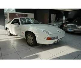 PORSCHE 928