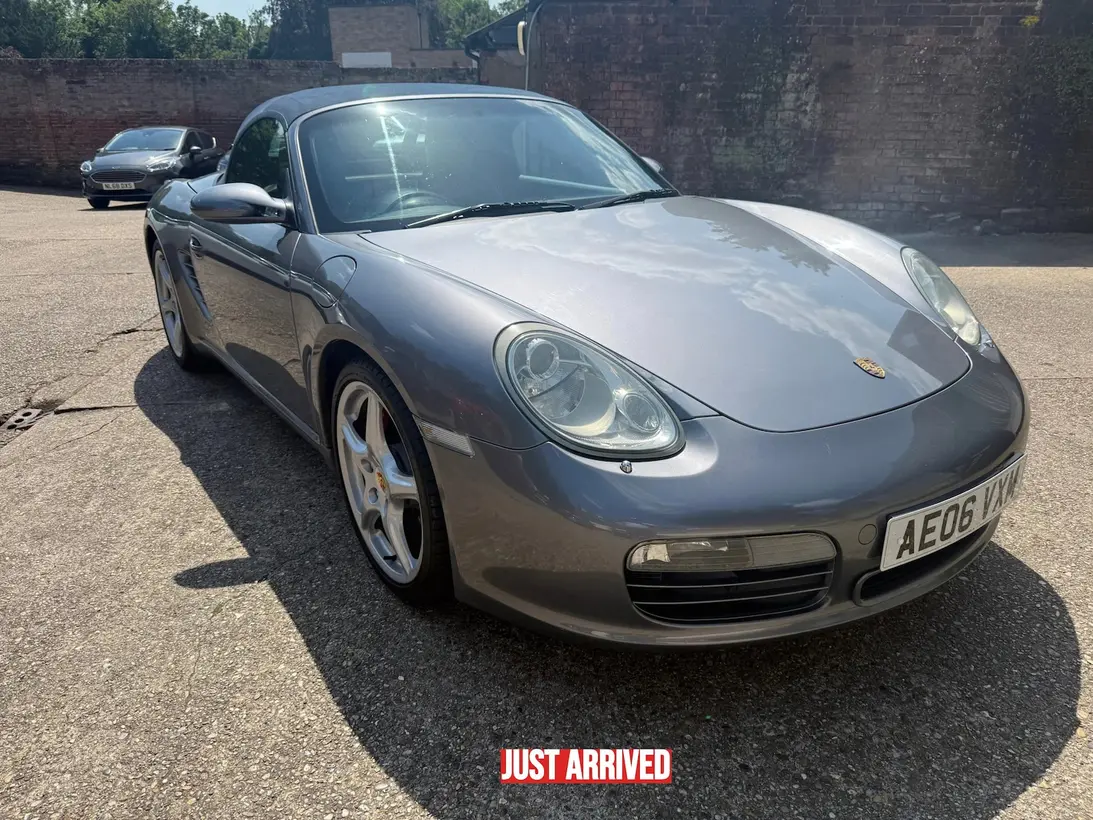 2006 — PORSCHE BOXSTER — 74,030 km