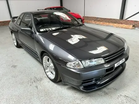 NISSAN SKYLINE — 114,263 km