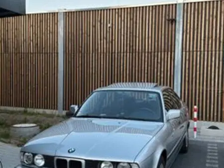 1992 — BMW 5 SERIES — 149,000 km