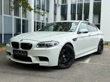 2015 — BMW 5 SERIES — 63,580 km