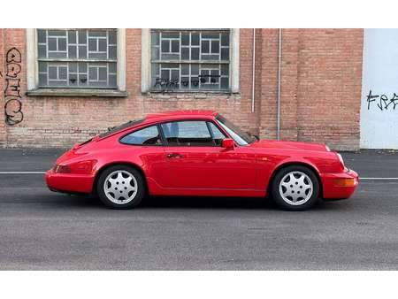 PORSCHE 964