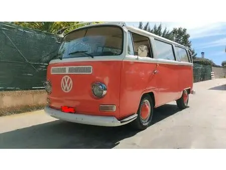1976 — VOLKSWAGEN COMBI — 63,000 km