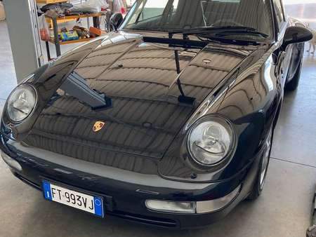 PORSCHE 993