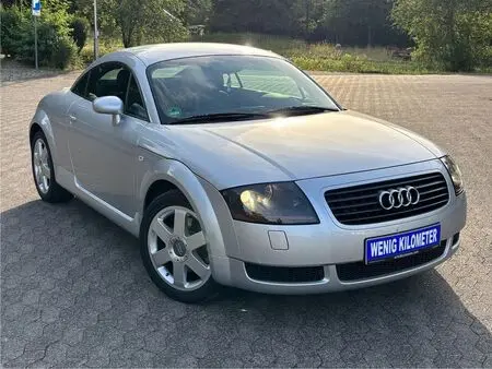 2000 — AUDI TT — 124,796 km