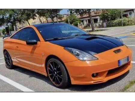 1999 — TOYOTA CELICA — 150,000 km