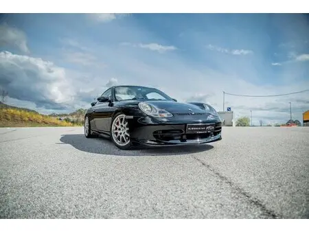 2000 — PORSCHE 996 — 67,000 km