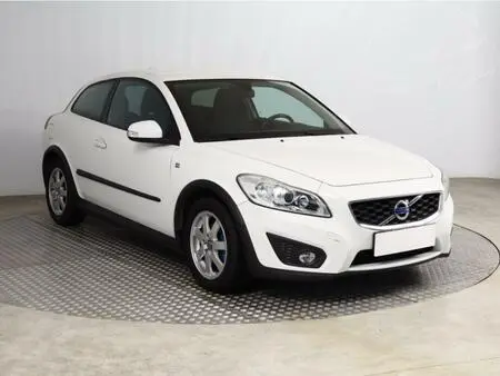 2012 — VOLVO C30 — 73,555 km