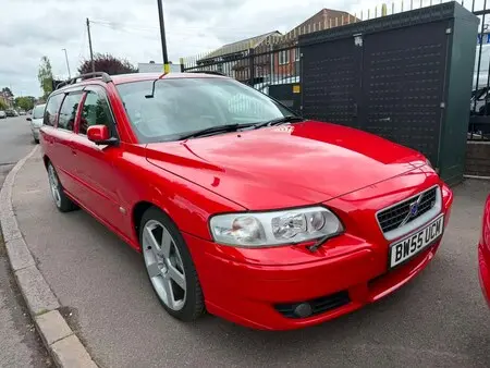2005 — Volvo V70 R 2.5 4WD — 113,999 km