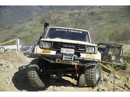 1991 — TOYOTA LAND CRUISER — 135,000 km