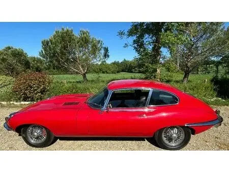1969 — JAGUAR TYPE E — 40,000 km
