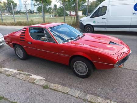 ALFA ROMEO MONTREAL