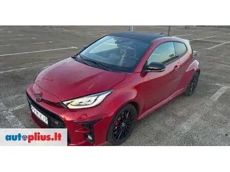 2021 — TOYOTA YARIS — 12,300 km