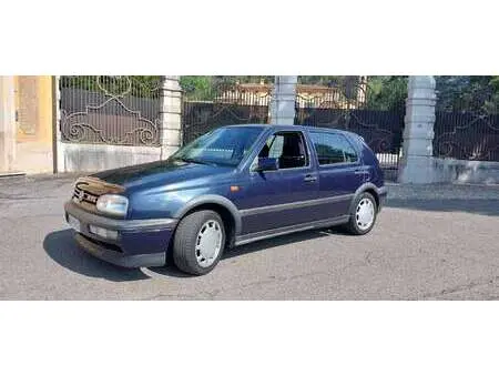 1992 — VOLKSWAGEN GOLF — 102,000 km