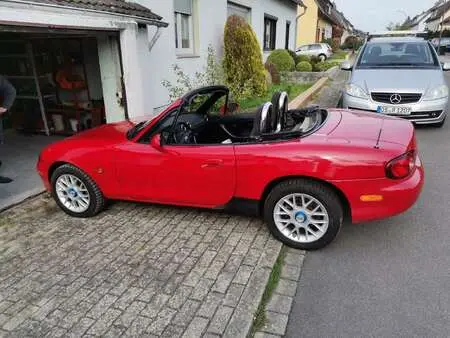2002 — MAZDA MX5 — 115,000 km