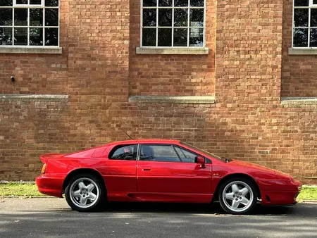 1997 — LOTUS ESPRIT — 74,030 km
