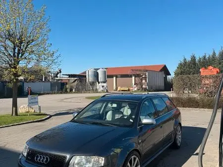 2003 — AUDI A6 — 110,000 km