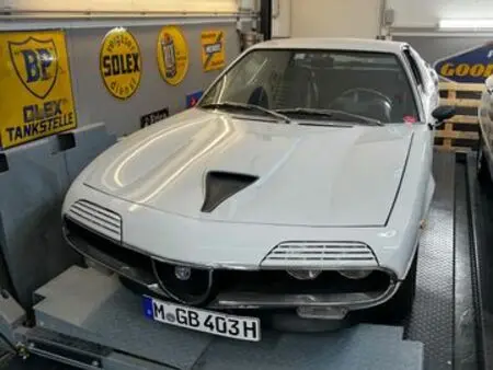 1972 — ALFA ROMEO MONTREAL — 50,000 km