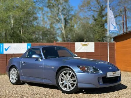 2004 — HONDA S2000 — 69,588 km
