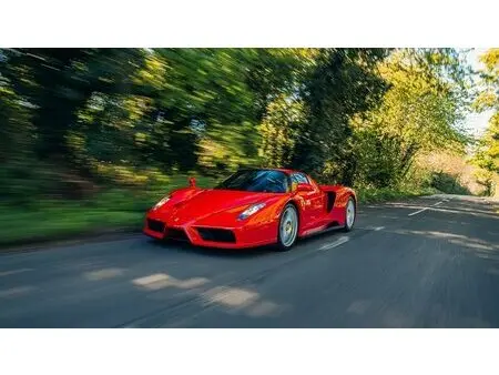 2004 — FERRARI ENZO — 24,205 km