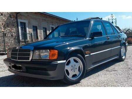 1984 — MERCEDES 190 — 110,000 km
