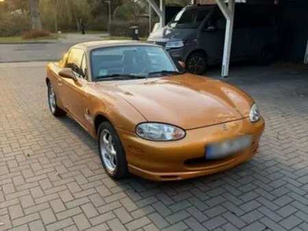 1999 — MAZDA MX5 — 68,500 km