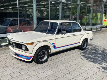 1974 — BMW 2002 — 98,000 km