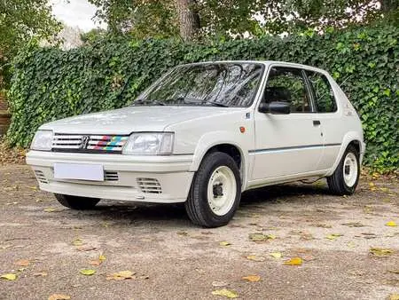 1991 — PEUGEOT 205 — 135,100 km