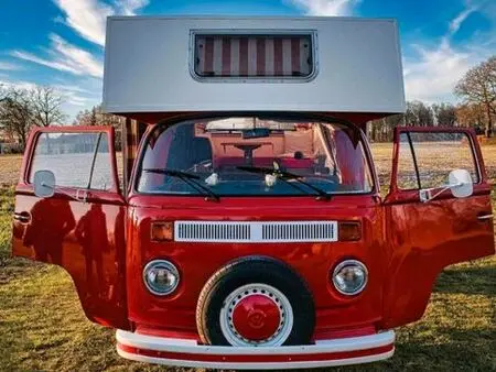 1973 — VOLKSWAGEN COMBI — 49,465 km