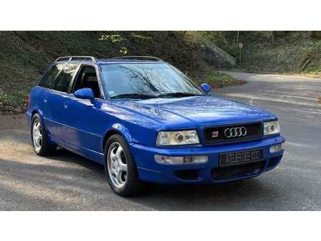 AUDI 80