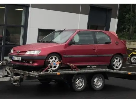 1997 — PEUGEOT 306 — 200,000 km