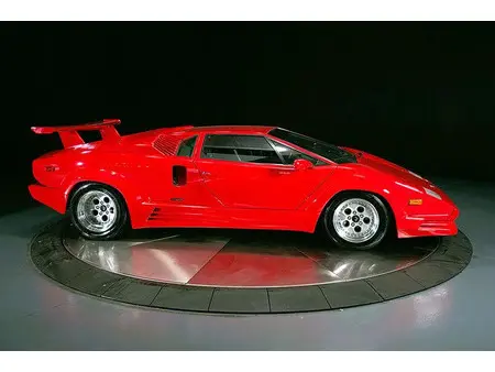 1989 — LAMBORGHINI COUNTACH — 1,122 km
