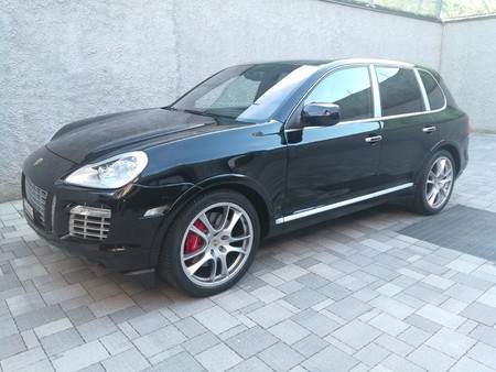 2008 — PORSCHE CAYENNE — 105,000 km