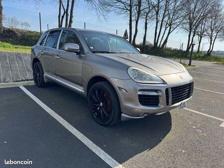 2007 — PORSCHE CAYENNE — 142,000 km