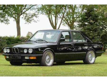 1988 — Bmw 5 series M5 — 150,000 km