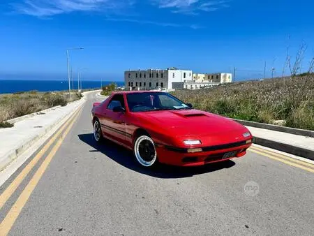 1988 — MAZDA RX-7 — 50,000 km