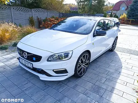 2017 — VOLVO V60 — 81,000 km