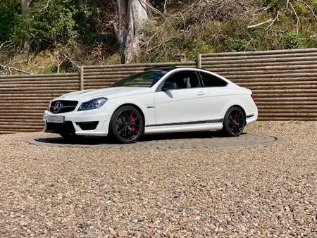 2014 — MERCEDES C-CLASS — 37,015 km