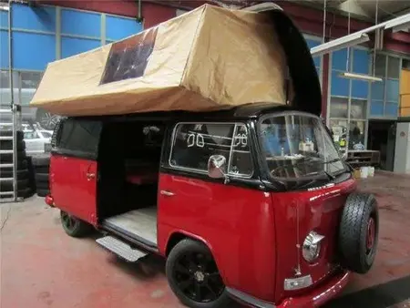 1972 — VOLKSWAGEN COMBI — 1,500 km