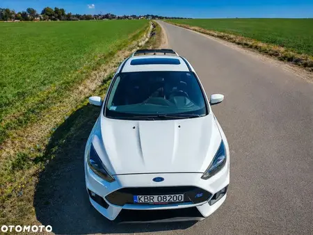2017 — FORD FOCUS — 45,000 km