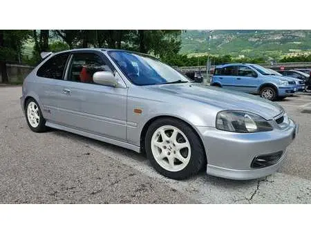 1999 — HONDA CIVIC — 76,000 km