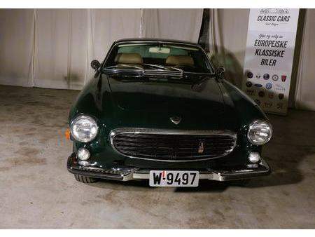 VOLVO P1800