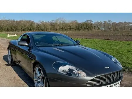 2006 — ASTON MARTIN DB9 — 72,853 km