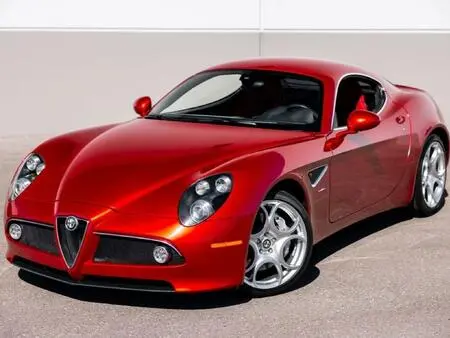 2009 — ALFA ROMEO 8C — 5,235 km
